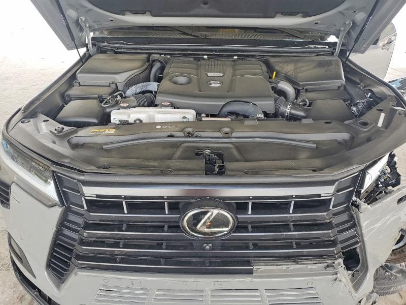 2025 LEXUS GX 550 LUXURY+ 11