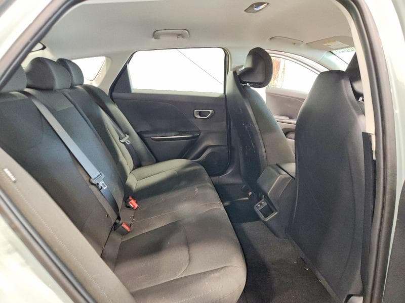 2026 KIA K4 LXS 10