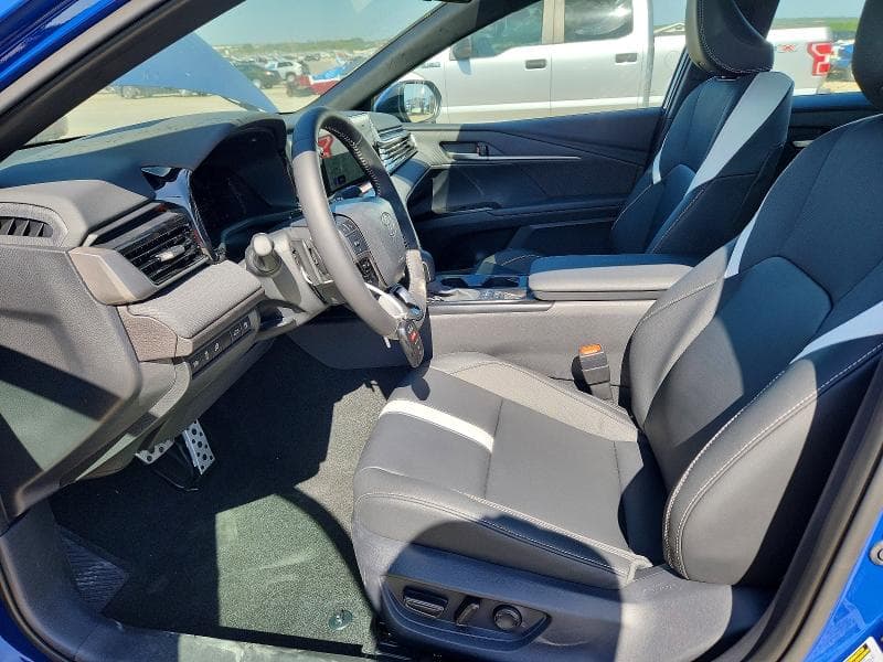 2026 TOYOTA CAMRY SE 7