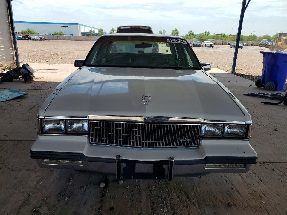 1985 CADILLAC DEVILLE 5