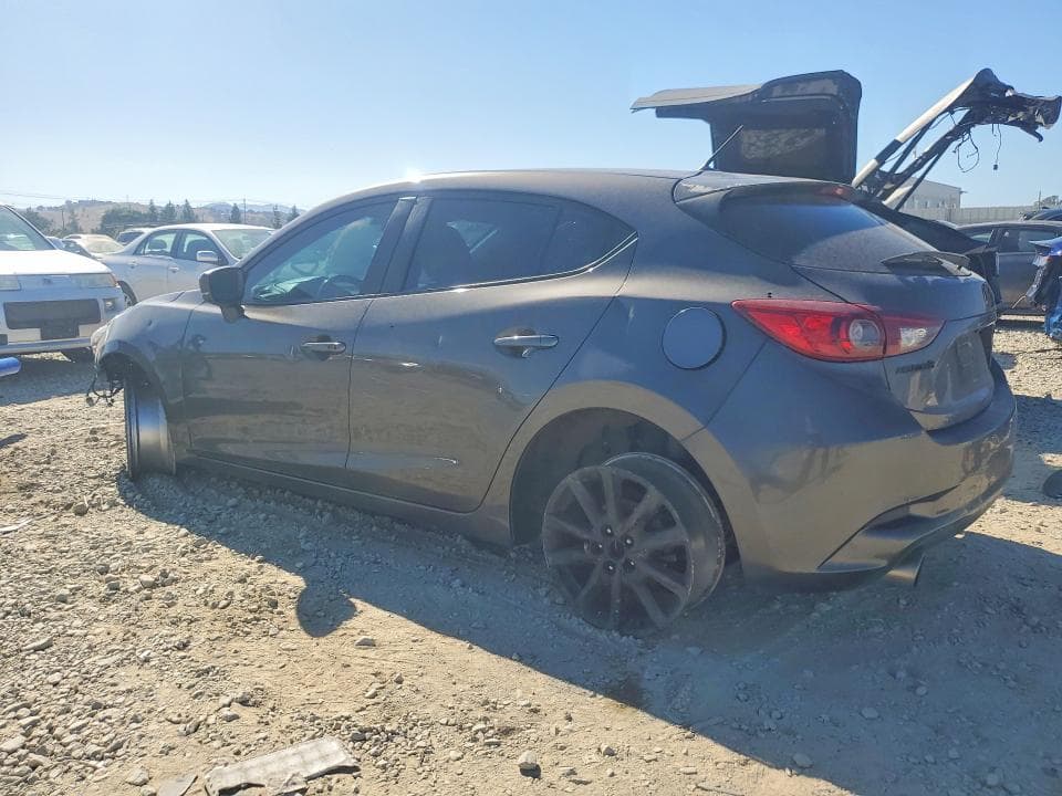 2017 MAZDA 3 TOURING 2
