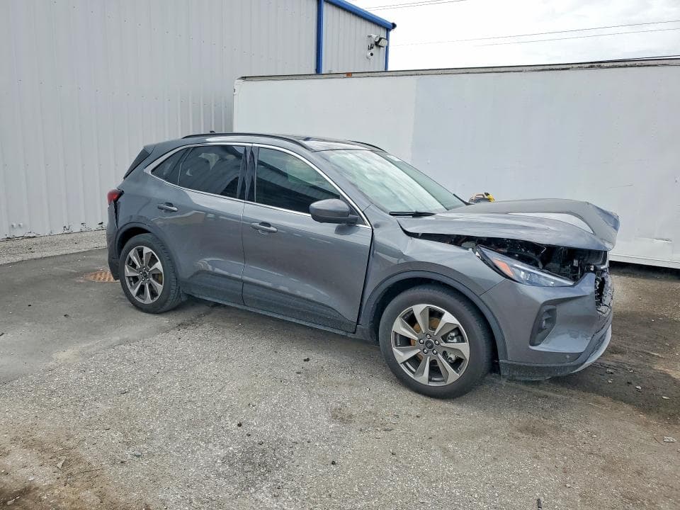 2025 FORD ESCAPE PLATINUM 4