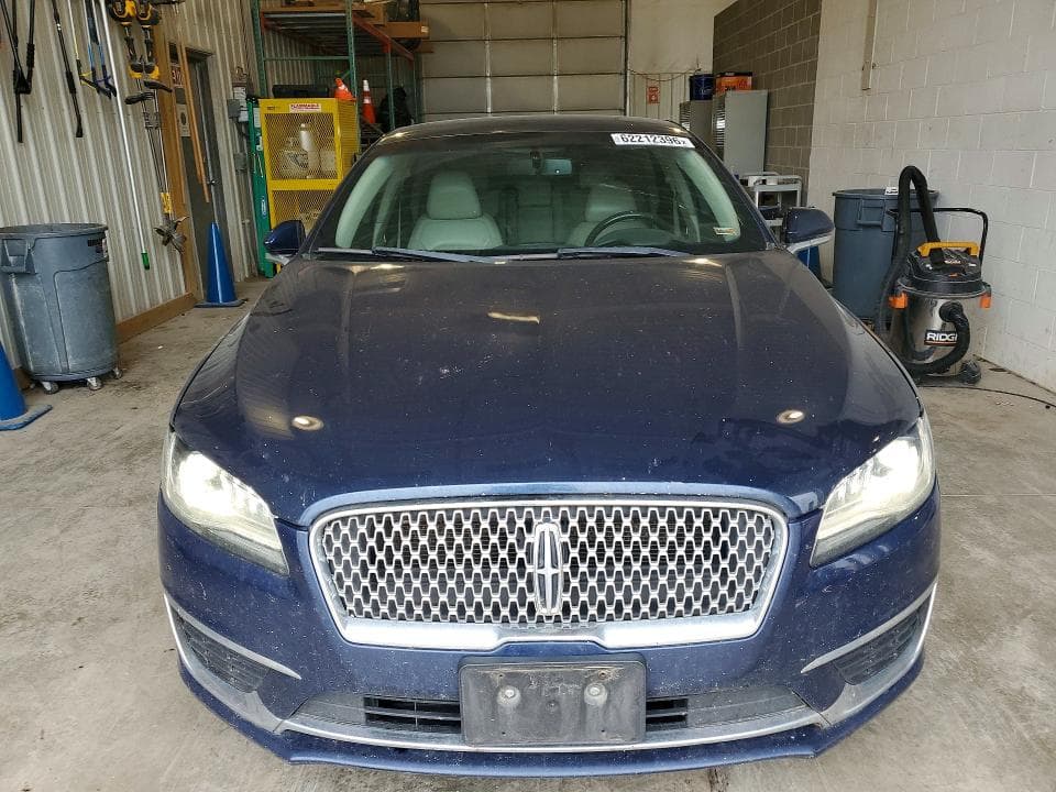 2017 LINCOLN MKZ PREMIERE 5