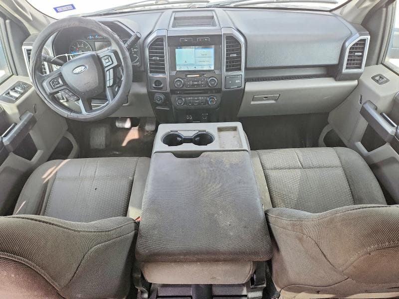 2017 FORD F150 SUPERCREW 8