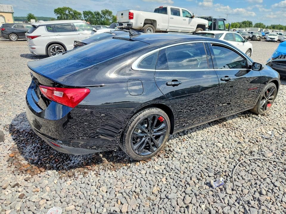 2018 CHEVROLET MALIBU LT 3