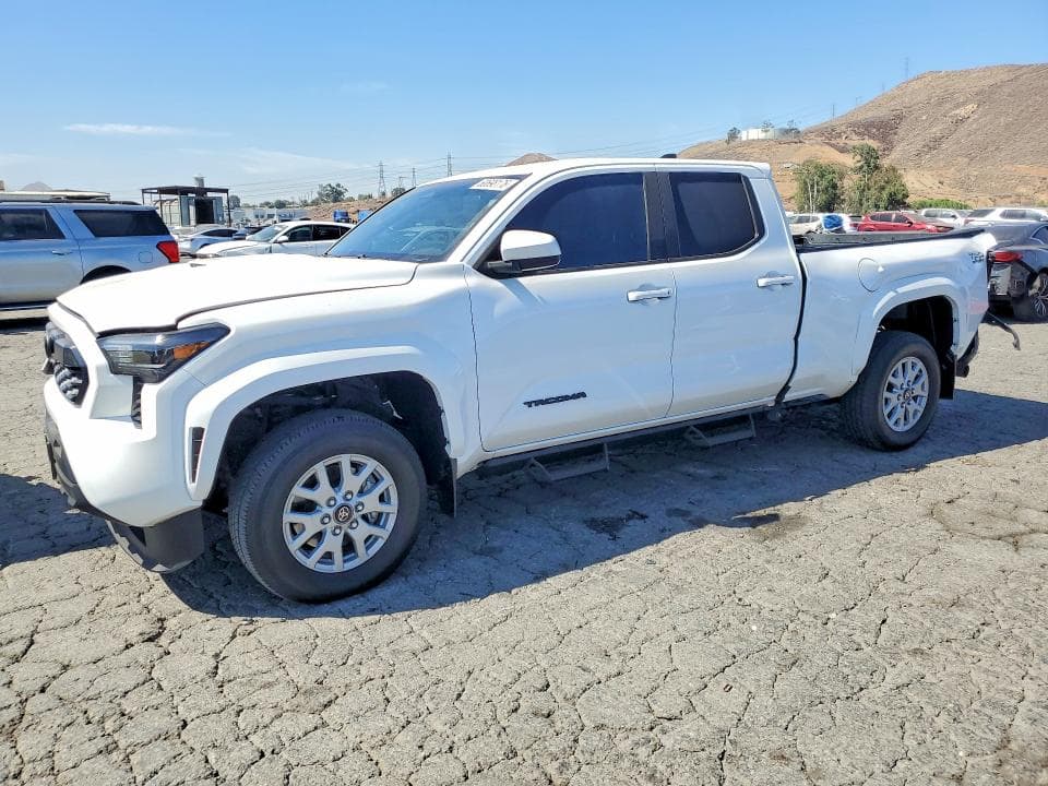 2024 TOYOTA TACOMA TRD SPORT