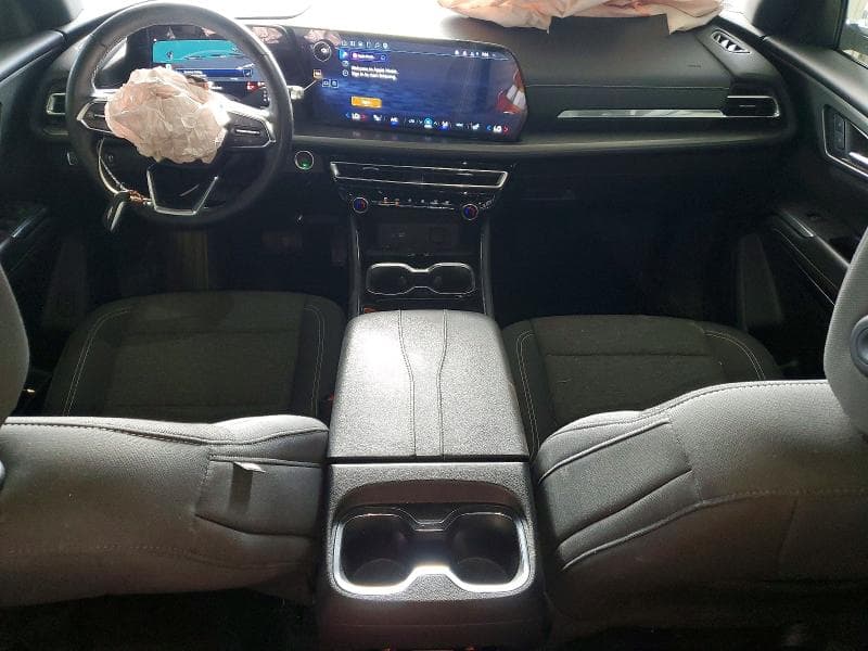 2025 CHEVROLET TRAVERSE LT 8