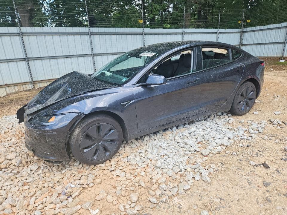 2026 TESLA MODEL 3 - 1