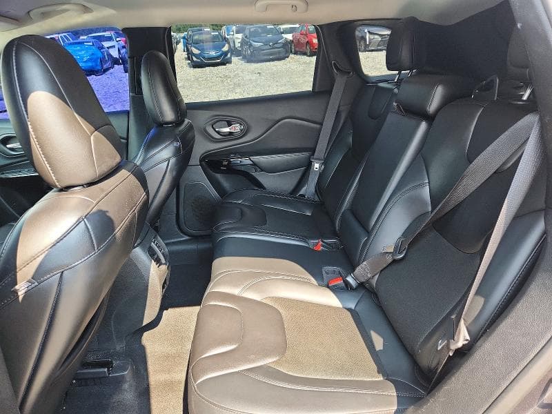 2019 JEEP CHEROKEE LATITUDE PLUS 11