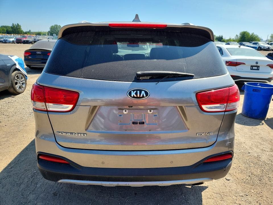 2017 KIA SORENTO EX 6