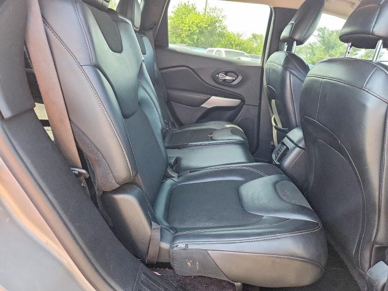 2018 JEEP CHEROKEE LATITUDE PLUS 11