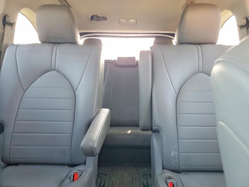 2021 TOYOTA HIGHLANDER XLE 10