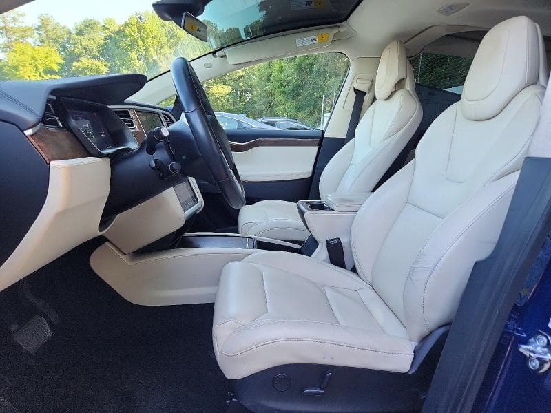 2017 TESLA MODEL X 7