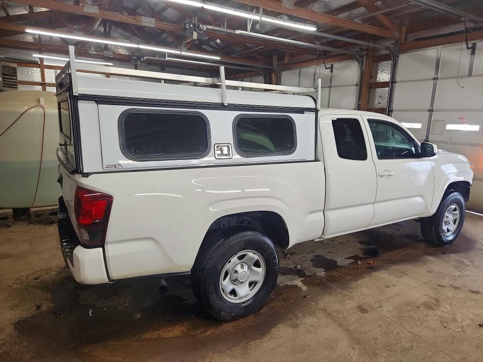 2021 TOYOTA TACOMA SR 3