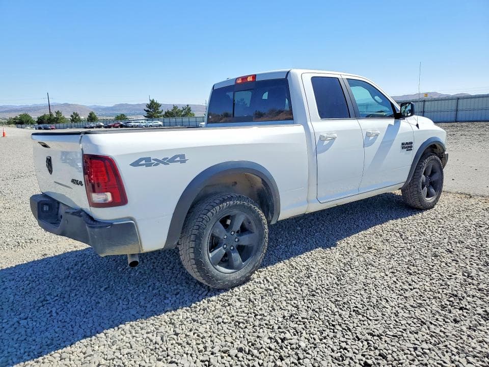 2019 RAM 1500 CLASSIC SLT 3