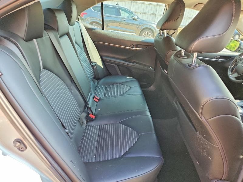 2021 TOYOTA CAMRY SE 10