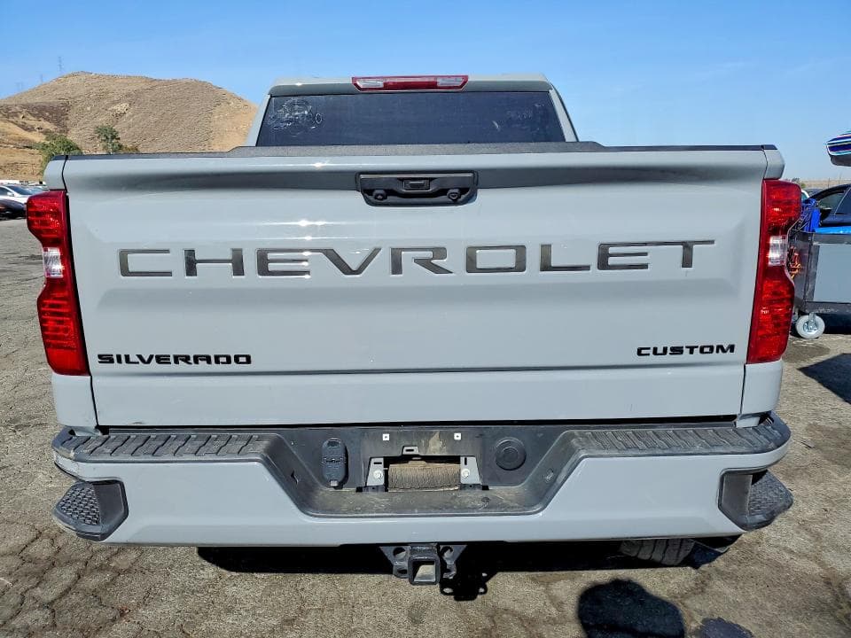 2024 CHEVROLET SILVERADO K1500 CUSTOM 6
