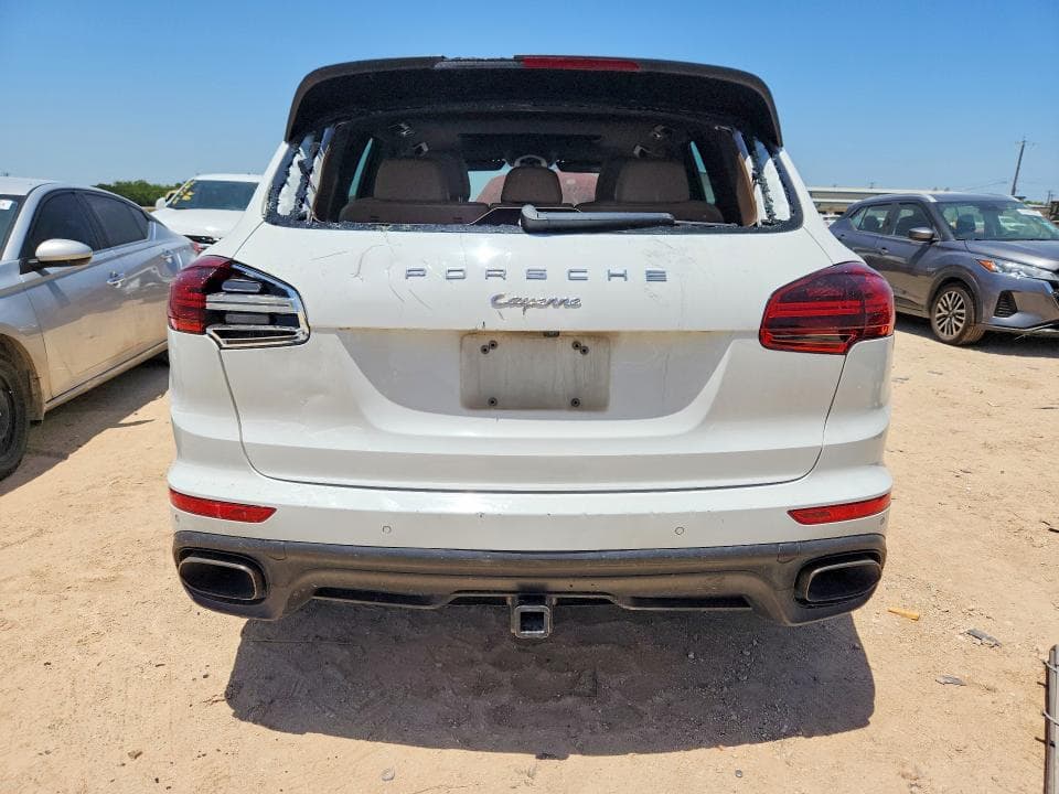 2017 PORSCHE CAYENNE 6