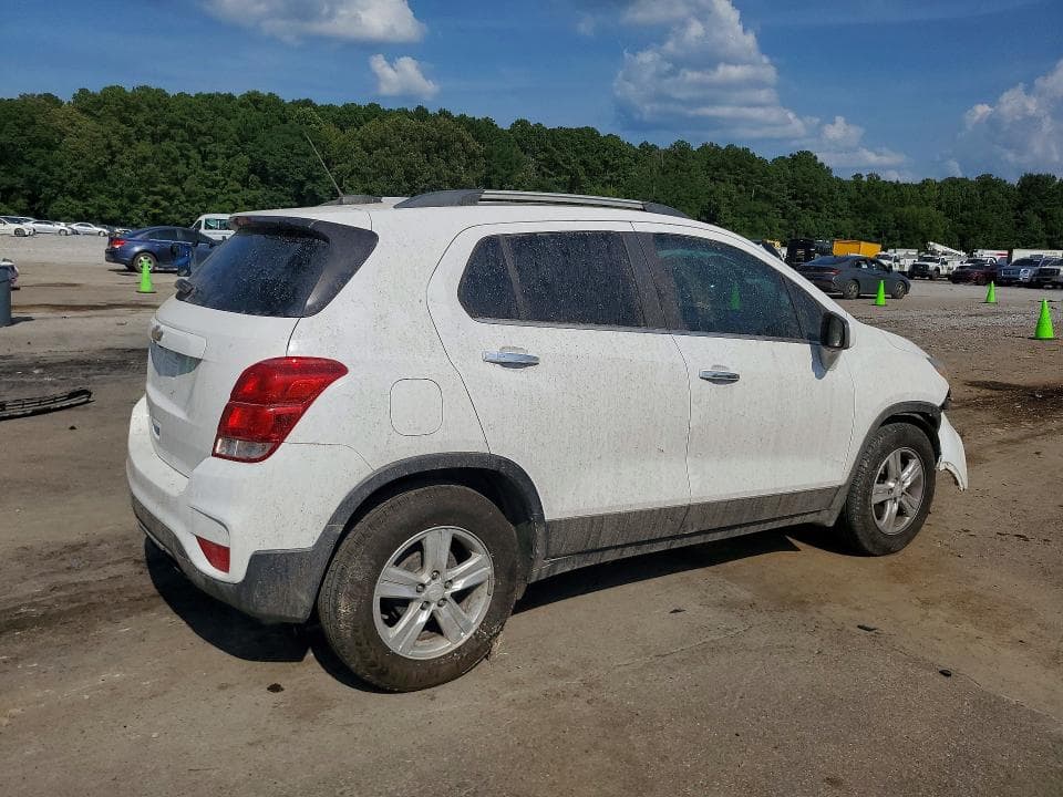 2017 CHEVROLET TRAX 1LT 3