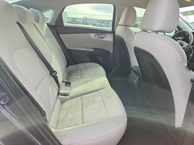 2022 KIA FORTE LXS 10