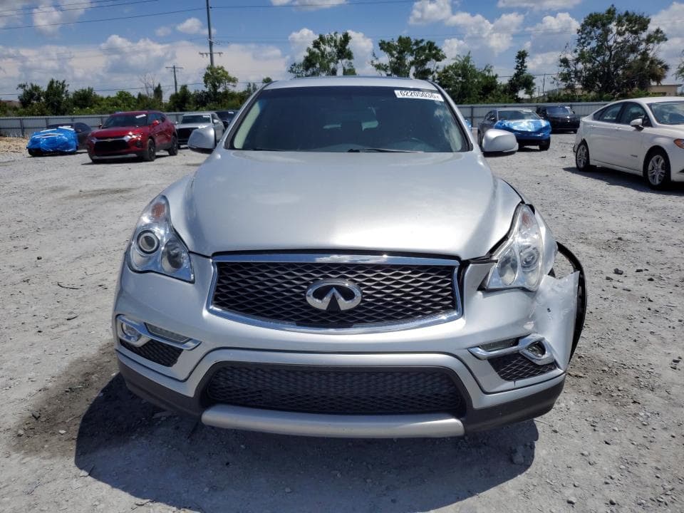 2017 INFINITI QX50 BASE 5