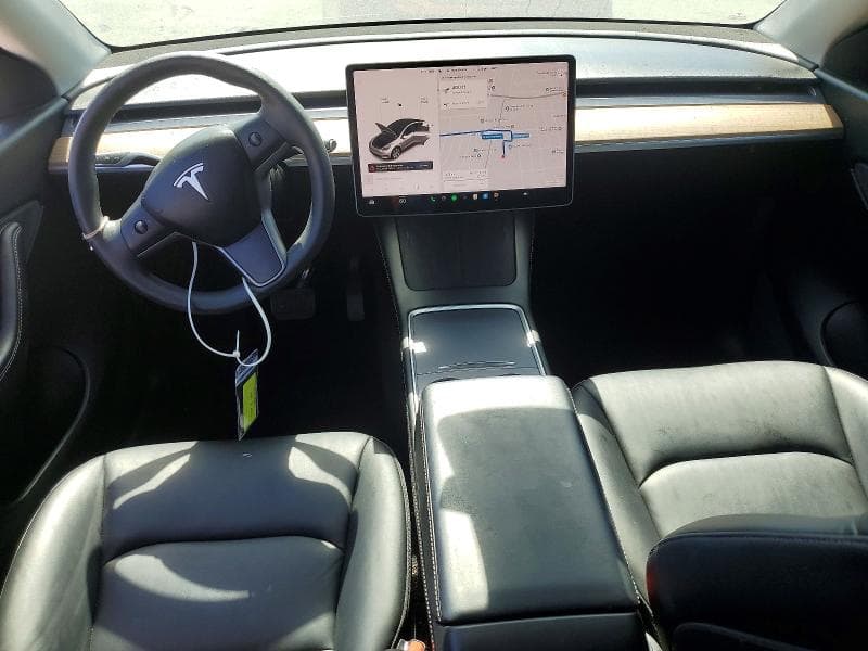 2021 TESLA MODEL Y 8