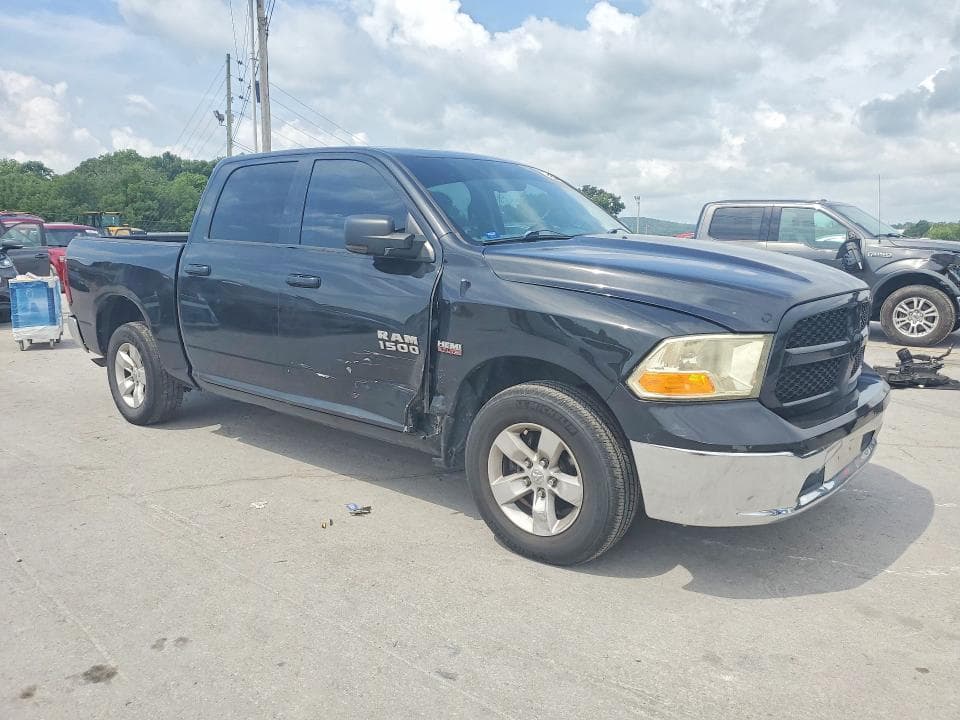 2019 RAM 1500 CLASSIC SLT 4