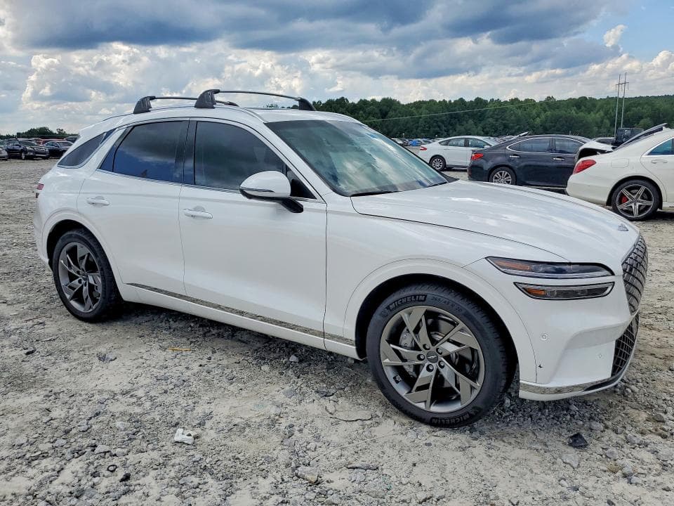2024 GENESIS ELECTRIFIED GV70 BASE 4