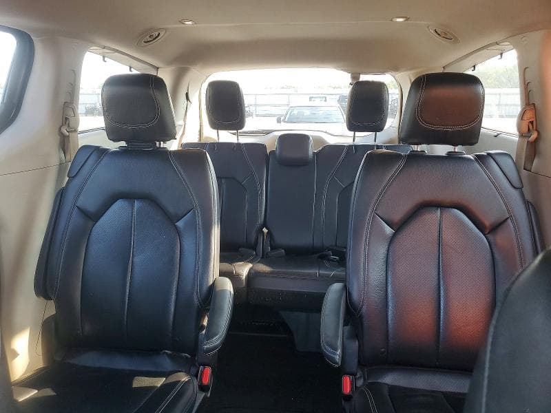 2022 CHRYSLER PACIFICA TOURING L 10