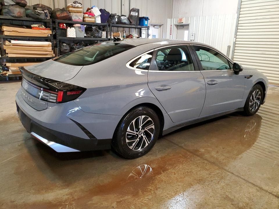 2026 HYUNDAI SONATA HYBRID BLUE 3