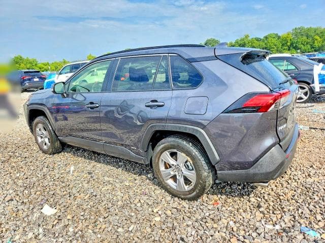 2024 TOYOTA RAV4 HYBRID XLE 2