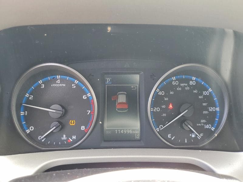 2017 TOYOTA RAV4 XLE 9