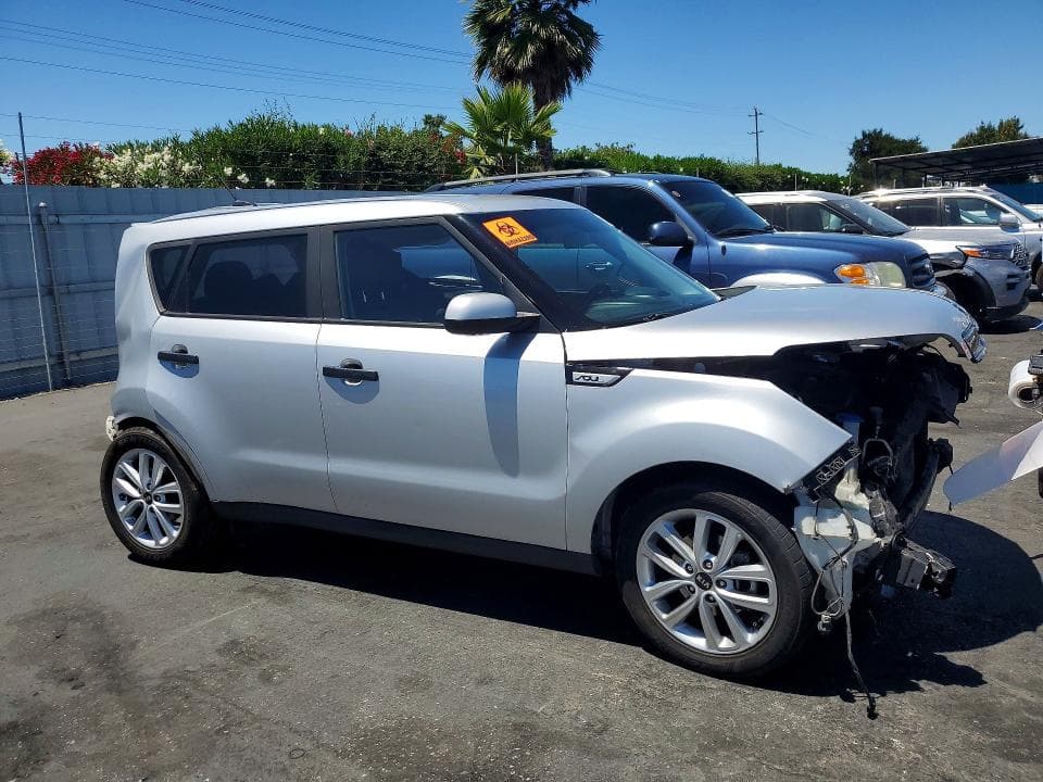 2018 KIA SOUL + 4