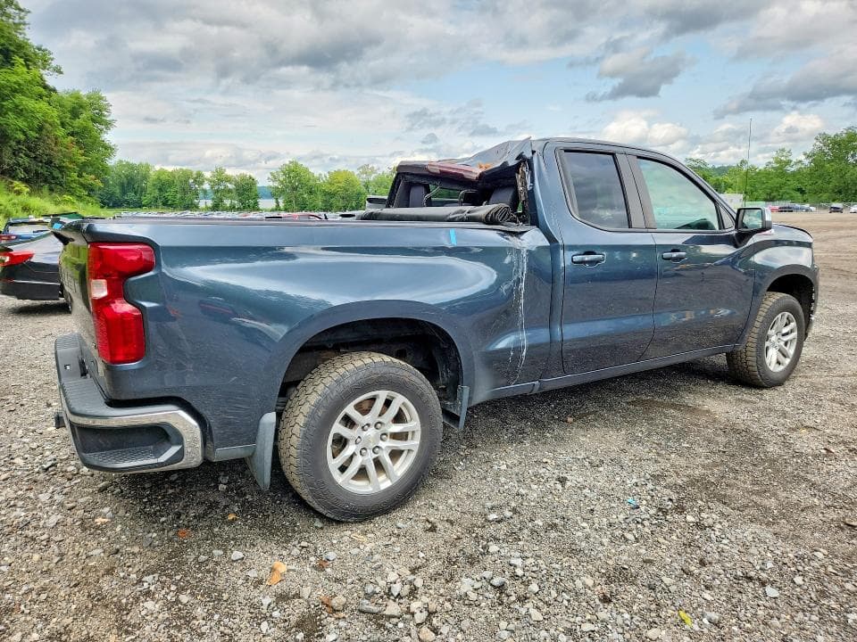2019 CHEVROLET SILVERADO K1500 LT 3