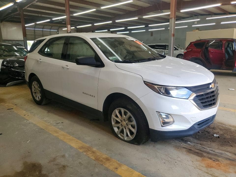 2018 CHEVROLET EQUINOX LS 4