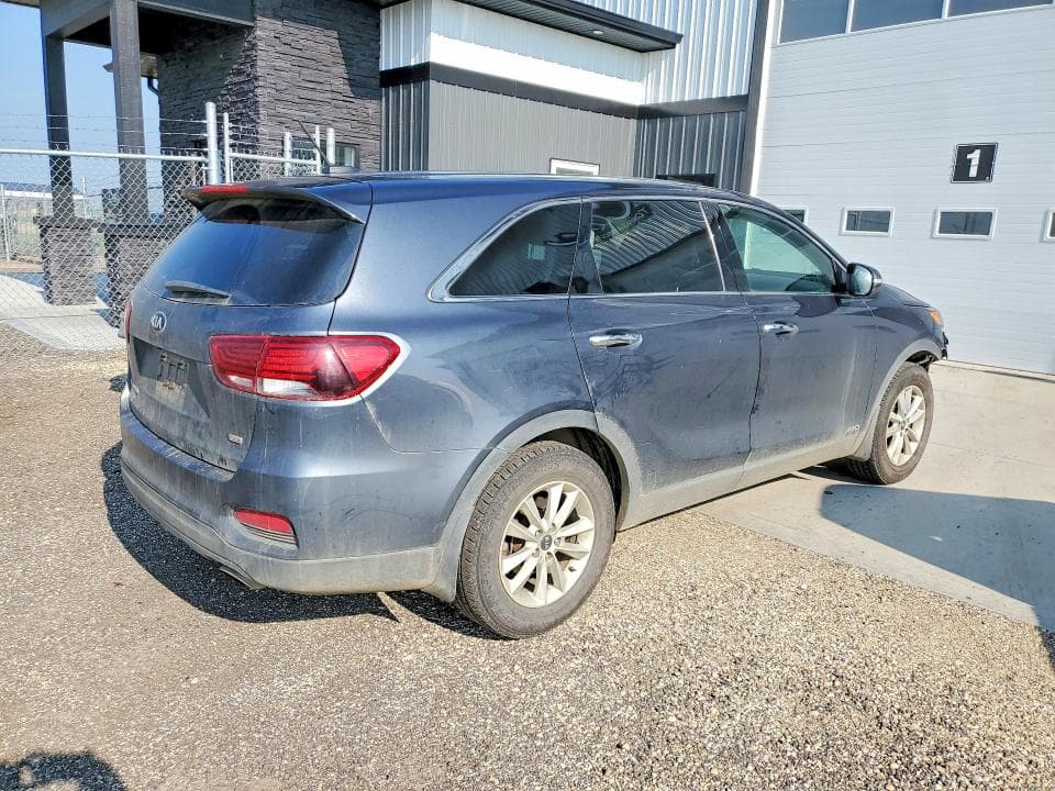 2020 KIA SORENTO LX 3