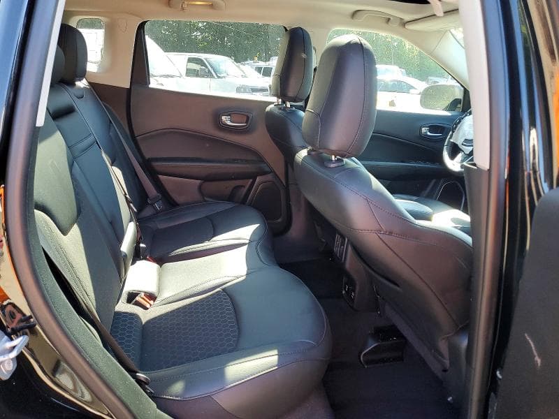 2019 JEEP COMPASS LATITUDE 11