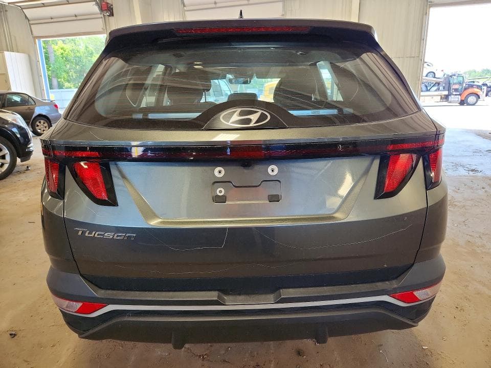 2023 HYUNDAI TUCSON SE 6