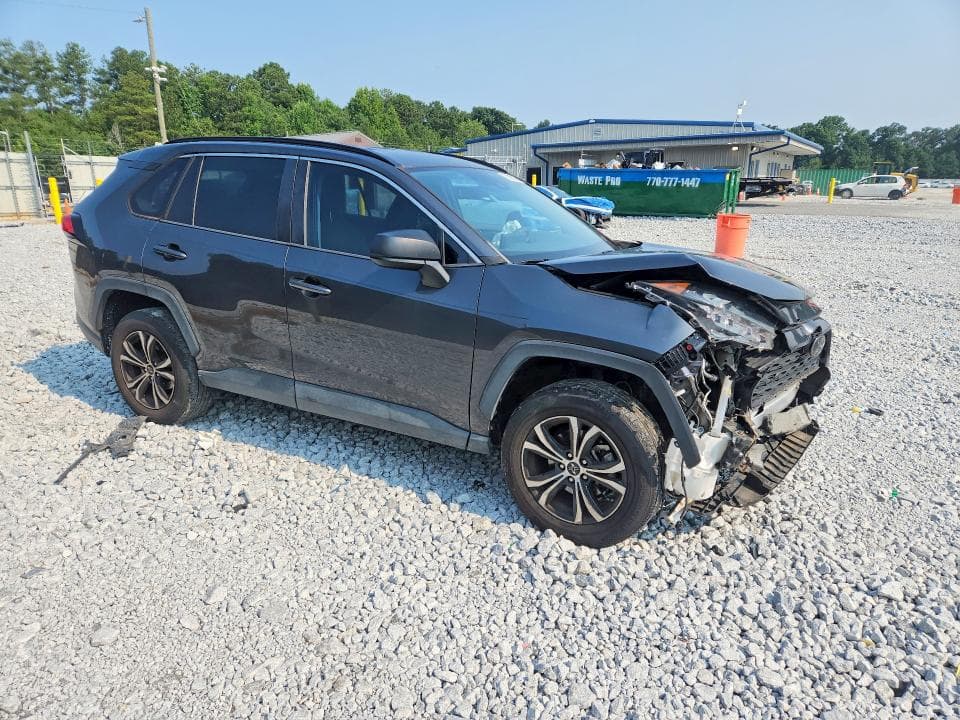 2020 TOYOTA RAV4 LE 4