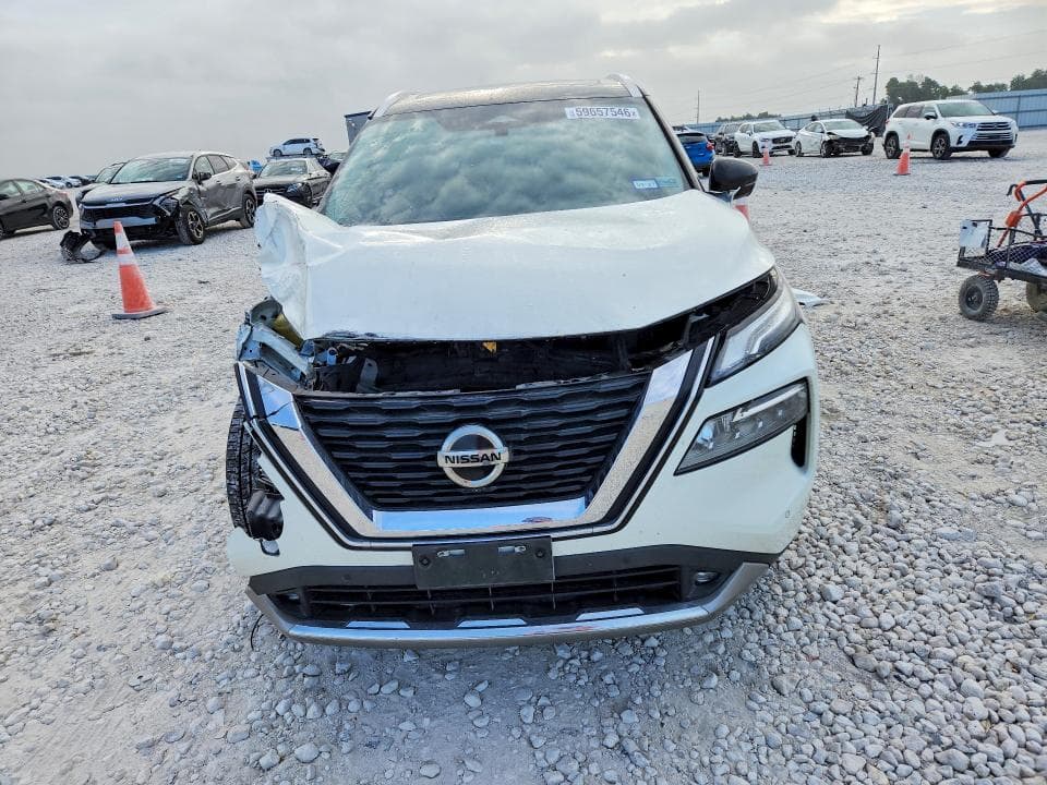 2021 NISSAN ROGUE PLATINUM 5