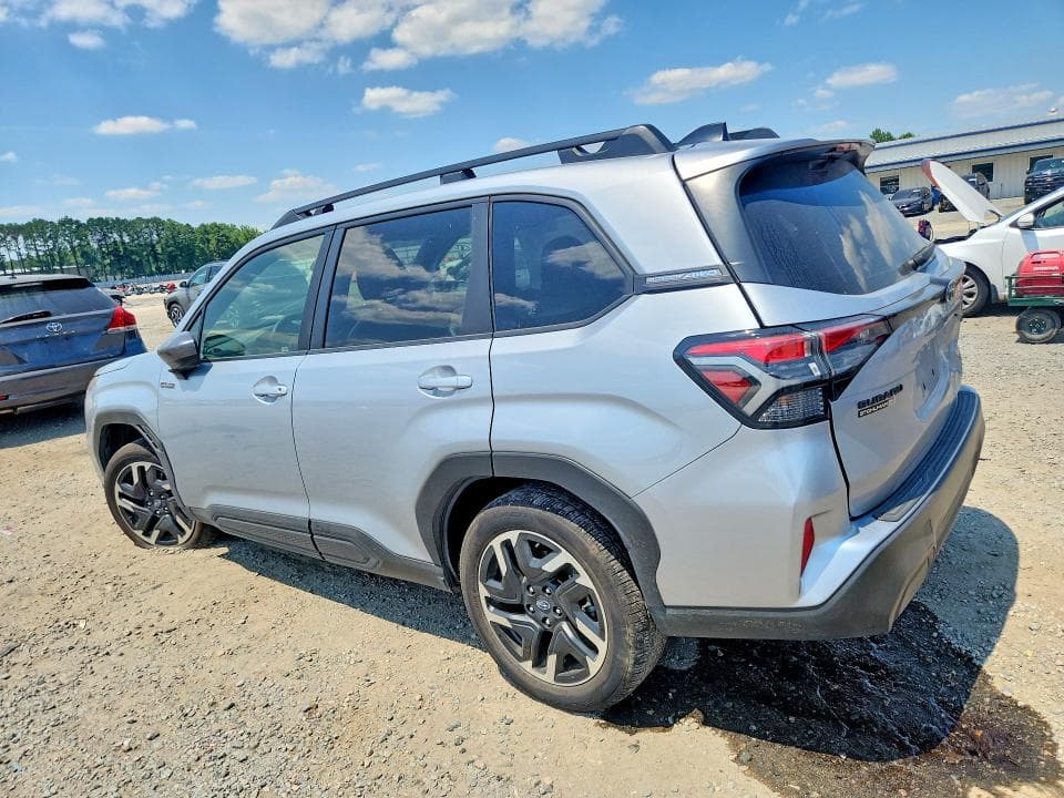 2025 SUBARU FORESTER PREMIUM 2