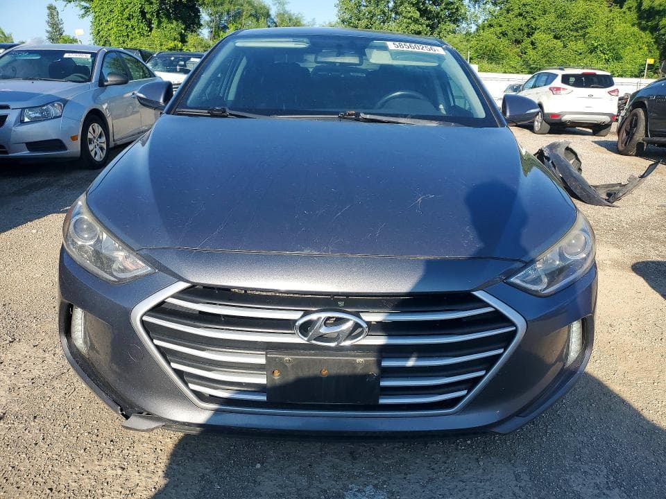 2017 HYUNDAI ELANTRA SE 5