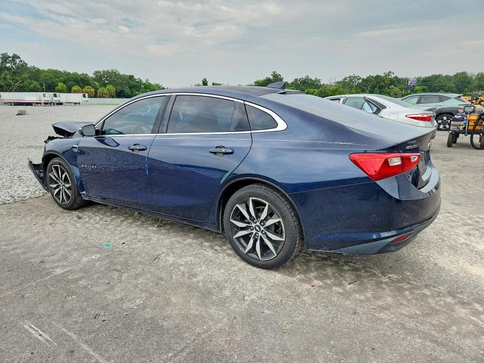 2017 CHEVROLET MALIBU LT 2