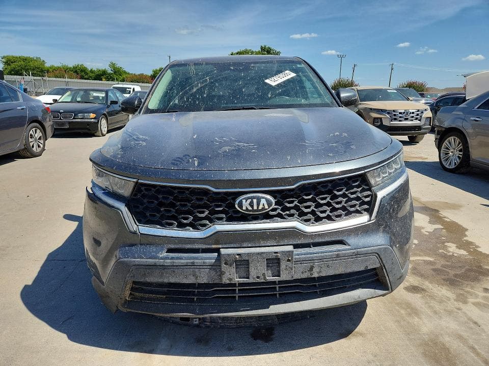 2021 KIA SORENTO LX 5