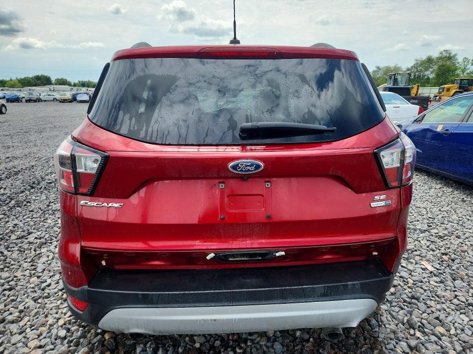2017 FORD ESCAPE SE 6