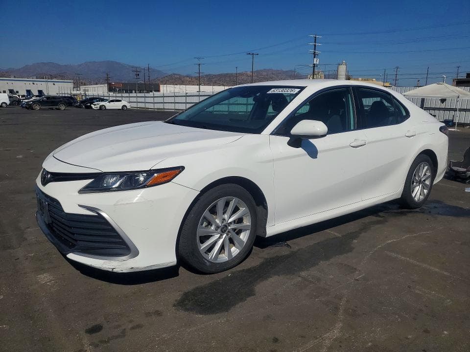 2021 TOYOTA CAMRY LE - 1