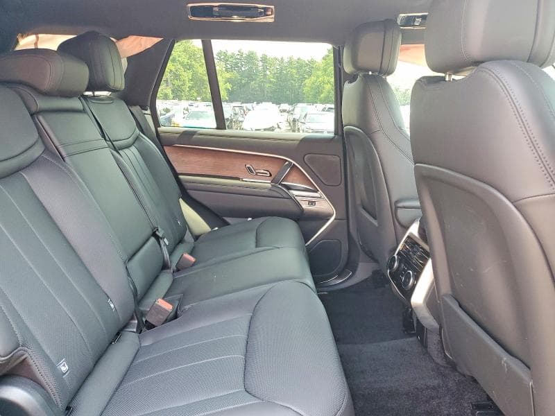 2025 LAND ROVER RANGE ROVER SE 11
