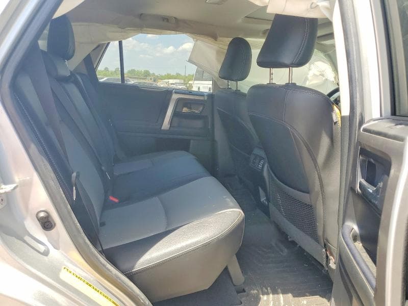 2023 TOYOTA 4RUNNER SR5 PREMIUM 10
