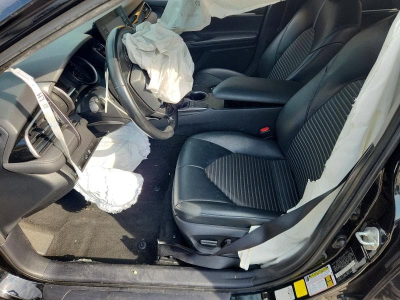 2022 TOYOTA CAMRY SE 7