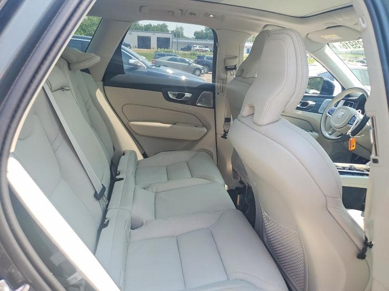 2026 VOLVO XC60 ULTRA 10